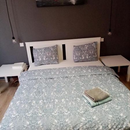 Luxus Apartaments Europe In Piata Universitate Βουκουρέστι Εξωτερικό φωτογραφία