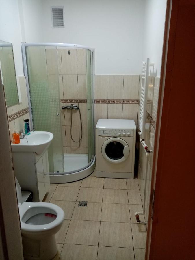 Luxus Apartaments Europe In Piata Universitate Βουκουρέστι Εξωτερικό φωτογραφία